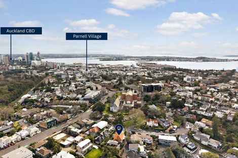Photo of property in 9 Cathedral Place, Parnell, Auckland, 1052