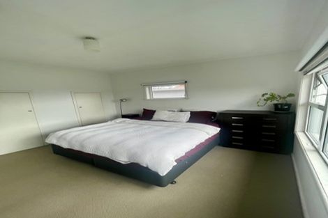 Photo of property in 94 Hillsborough Road, Hillsborough, Auckland, 1042