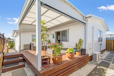 Photo of property in 302/11 Kamahi Crescent, Papamoa Beach, Papamoa, 3118