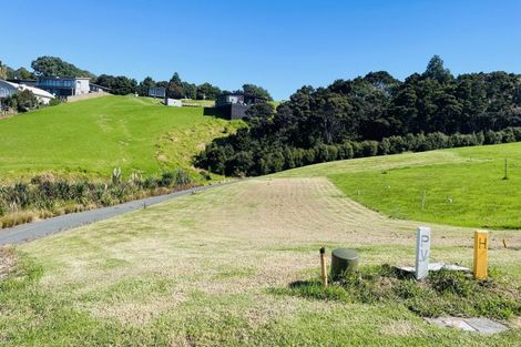Photo of property in 10 Milky Way, Langs Beach, 0582