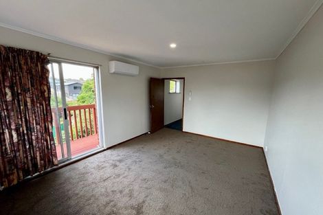 Photo of property in 2/44 Sunnyside Road, Sunnyvale, Auckland, 0612