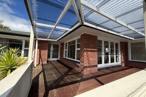Photo of property in 207 Memorial Avenue, Burnside, Christchurch, 8053