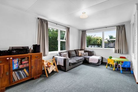 Photo of property in 14a Carthew Street, Okato, 4335