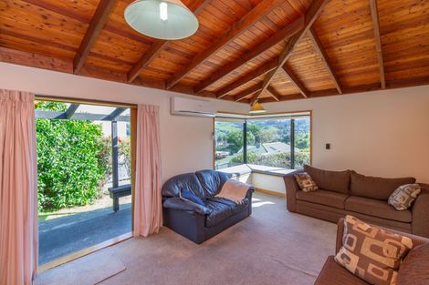 Photo of property in 6 Julius Place, Akaroa, 7520