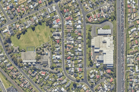 Photo of property in 20 Greenmeadows Avenue, Manurewa East, Auckland, 2102