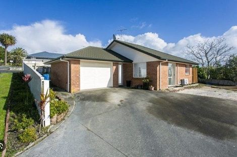 Photo of property in 17 Elan Place, Stanmore Bay, Whangaparaoa, 0932