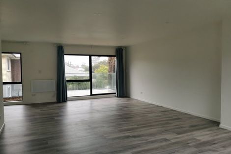 Photo of property in 3 Apple Lane, Henderson, Auckland, 0610