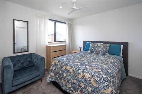 Photo of property in 2/25 Hargest Crescent, Sydenham, Christchurch, 8023