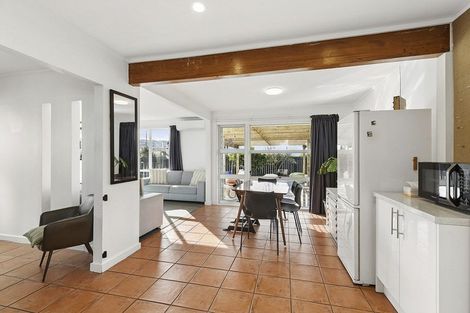 Photo of property in 2/163 Rongotai Road, Rongotai, Wellington, 6022
