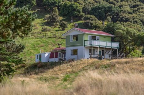 Photo of property in 451 Tora Farm Settlement Road, Tora, Martinborough, 5782