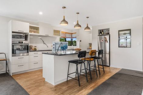 Photo of property in 32 Mill Grove, Clareville, Carterton, 5713