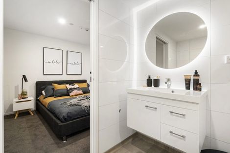 Photo of property in 206/9 East Street, Papakura, 2110