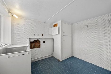 Photo of property in 7 Lewis Road, Pakuranga, Auckland, 2010