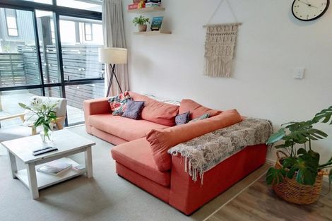 Photo of property in 42 Tahuhu Road, Mount Wellington, Auckland, 1062