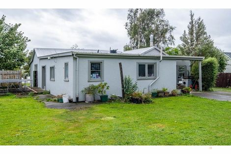 Photo of property in 35 Leonard Street, Waimate, 7924