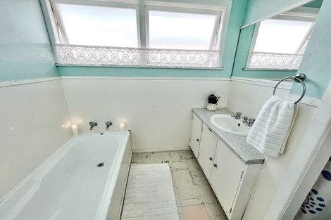 Photo of property in 42 Crawford Crescent, Te Kamo, Whangarei, 0112