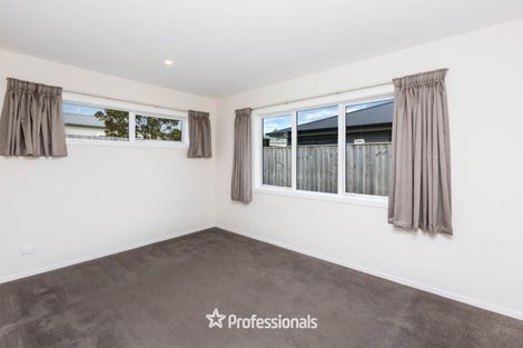 Photo of property in 3 Poulson Grove, Trentham, Upper Hutt, 5018