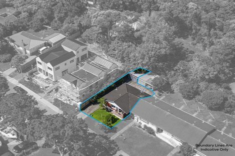 Photo of property in 5/1 Takapu Street, Henderson, Auckland, 0612