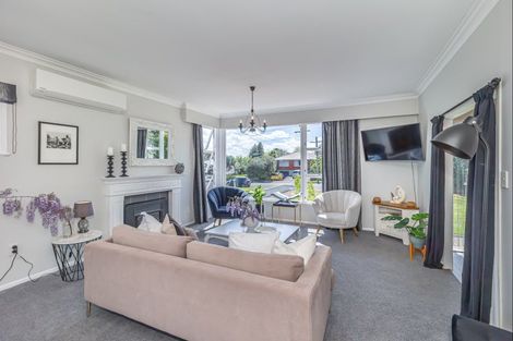 Photo of property in 35 Chester Street, Levin, 5510