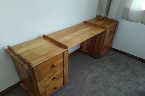 Photo of property in 492 Blockhouse Bay Road, Blockhouse Bay, Auckland, 0600