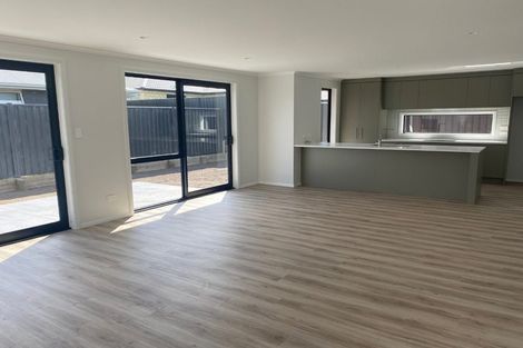 Photo of property in 12 Pioneer Crescent, Omokoroa, 3114