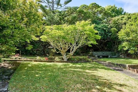 Photo of property in 73 Taylor Terrace, Tawa, Wellington, 5028