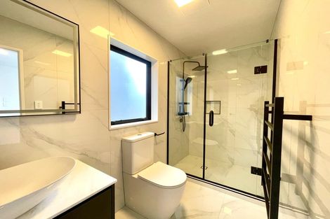 Photo of property in 43 Waller Avenue, Bucklands Beach, Auckland, 2012