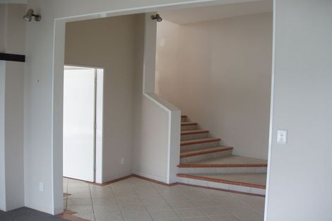 Photo of property in 27 Kaikoura Street, Maupuia, Wellington, 6022