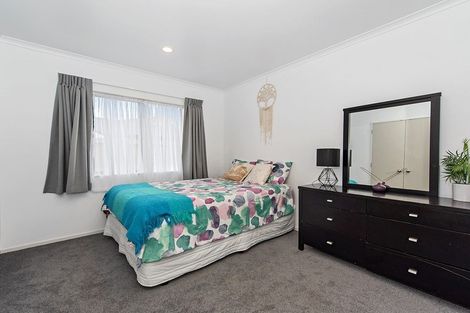 Photo of property in 11 Sandhurst Place, Nawton, Hamilton, 3200