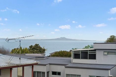 Photo of property in 8 Brixton Road, Manly, Whangaparaoa, 0930