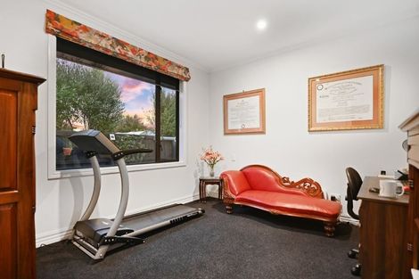 Photo of property in 7 Shillingford Boulevard, Rolleston, 7615