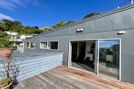 Photo of property in 2/127 Raroa Road, Aro Valley, Wellington, 6012