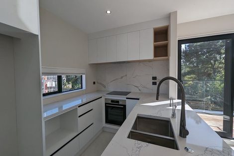 Photo of property in 8 Henry Blyth Lane, Greenhithe, Auckland, 0632