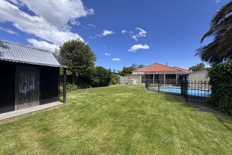 Photo of property in 30 Hamilton Avenue, Ilam, Christchurch, 8041