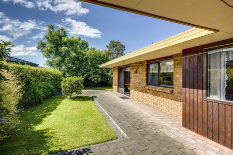 Photo of property in 32 Kotuku Place, Taradale, Napier, 4112