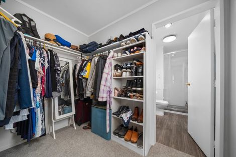 Photo of property in 6 Wantwood Grove, Churton Park, Wellington, 6037