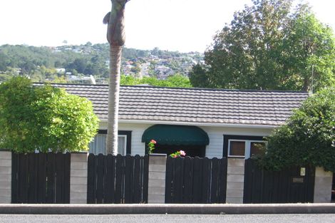 Photo of property in 534 Beach Road, Murrays Bay, Auckland, 0630