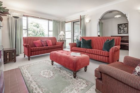 Photo of property in 106 Warwick Road, Mayfair, Hastings, 4122