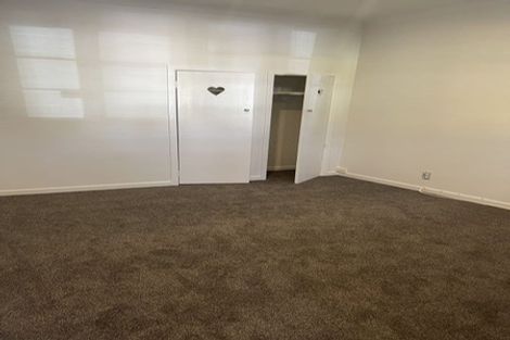 Photo of property in 2/886 Dominion Road, Mount Eden, Auckland, 1041