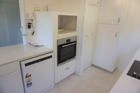 Photo of property in 76b Middle Road, Havelock North, 4130