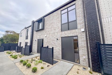 Photo of property in 7/6 James Street, Bayview, Auckland, 0629