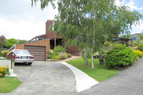 Photo of property in 11 Dunolly Place, Pukekohe, 2120