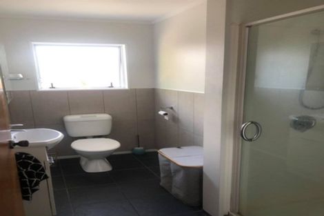 Photo of property in 160 Bartholomew Road, Levin, 5510