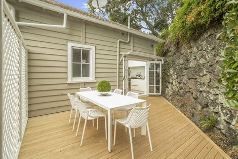 Photo of property in 53 Esplanade Road, Mount Eden, Auckland, 1024