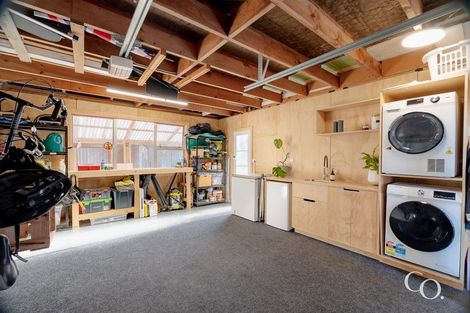 Photo of property in 10 Golf Road, Mount Maunganui, 3116