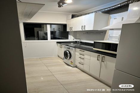 Photo of property in 18 Dunstall Place, Mangere Bridge, Auckland, 2022