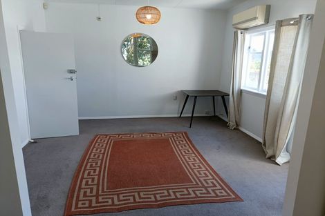 Photo of property in 24 Stoke Street, Newtown, Wellington, 6021