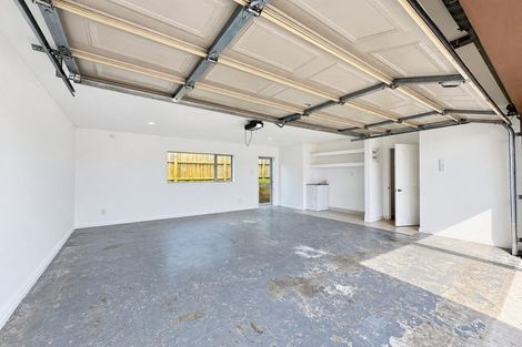 Photo of property in 10 Andrusha Place, Flat Bush, Auckland, 2019
