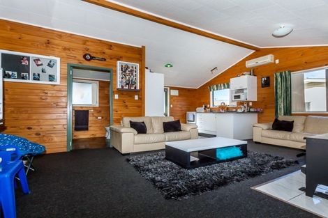 Photo of property in 10 Bamfield Street, Ashhurst, 4810