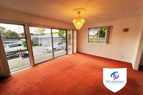 Photo of property in 20 Boundary Road, Blockhouse Bay, Auckland, 0600